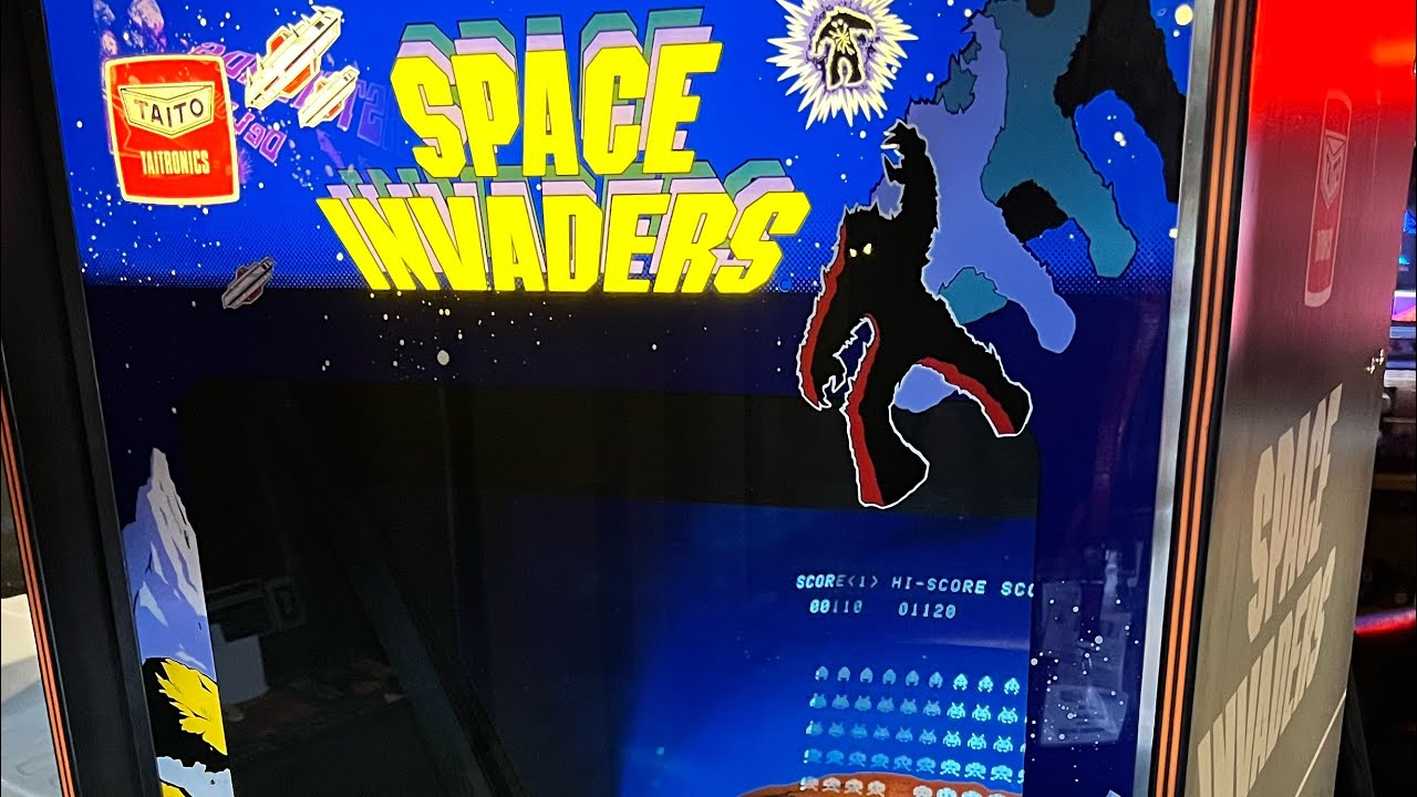 Taito Taitronics 1978 Space invaders Upright Arcade Machine.